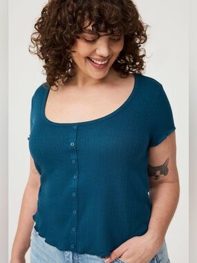 Torrid Fitted Rib Button Down Crop T-shirt Sz 3X